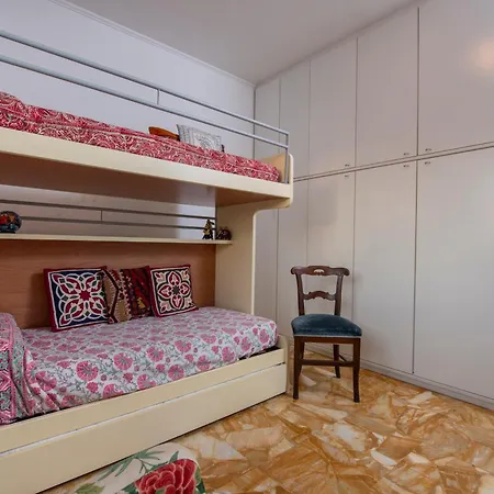 232 - A Casa Di Rita, Centro Citta, 150metri Dalla Spiaggia E Dal Mare